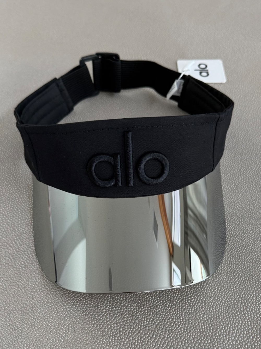 Alo Embroidered Sun Reflective Visor Black 100% Cotton NWT - Picture 3 of 4